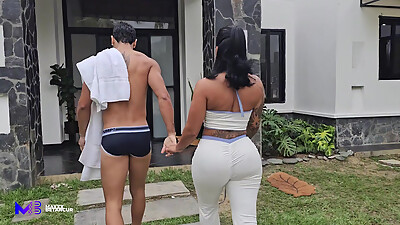 My girlfriend makes my stepsister ride my cock for a hardcore threesome - Max Betancur, Mariana Martix &amp, Alejandra Palacios