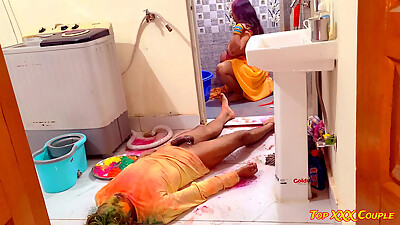Dewar-bhabhi hot XXX fuck on colorful festival &quot,HOLI&quot,