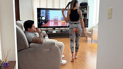 WTF? The stepfather used the robot vacuum cleaner so his stepdaughter could sit on a dildo!