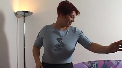 Chubby redhead slut toys her hairy cunt at the casting