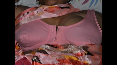 My House Owners Sexy Wife Come to My Room in Midnight for Quick Sex