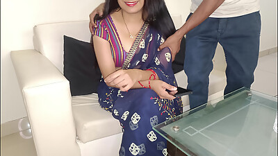 Gifted anklets to friend',s married wife Bhabhi and got a rough fuck in return hindi audio