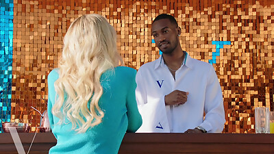 VIXENPLUS MILF Brandi Takes On 2 BBCs At Hotel Vixen