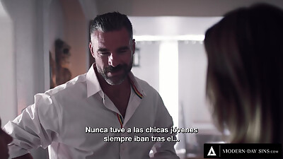 MODERN-DAY SINS - Naughty Anny Aurora Sneaks Off To Bang Her BFF',s Stepdad SPANISH SUBTITLES