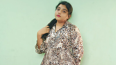 Beautiful Indian Stepsister tight pussy hindi audio sex, desi local hindi MMS beautiful Indian college girl Xxxx