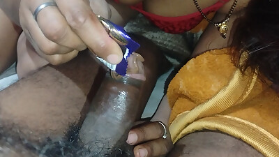 Meri sali ne dairy milk laga ke lund chusha