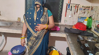 Father-in-law tore daughter-in-law',s pussy