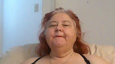 Mini Lipstic Chat Dressed