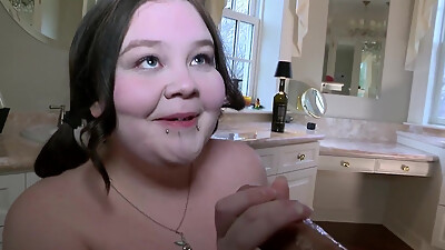 Fucking Makes Her Pussy Squirt