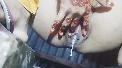 Bengali girlfriend before going to College