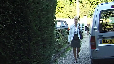 Nasty French Granny Takes Dick Deep in the Ass