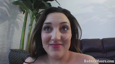 Thick ass girl likes to suck vintage plumper