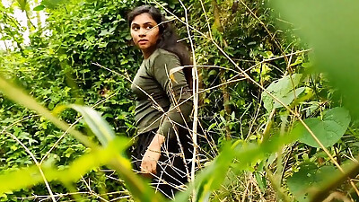 Desi Village Jungle Girl Bur Chudai Video Jungle Me Ashike Sath Chudai Karwate Huye Pakde Gye